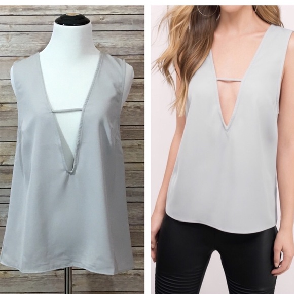 Tobi Tops - Tobi Debutante Deep V Tank Top in Grey